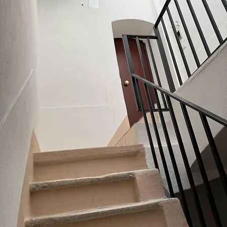 Oda ve Kahvaltı Bona Sforza