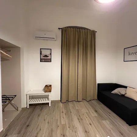 Bona Sforza Отель типа 